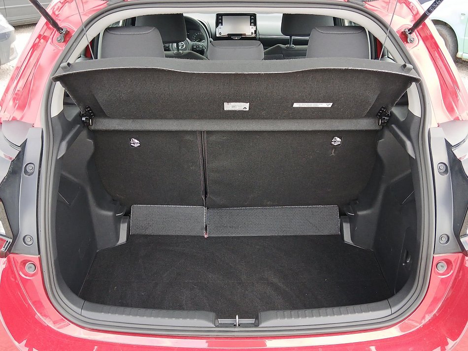 Toyota Yaris 1.5i 