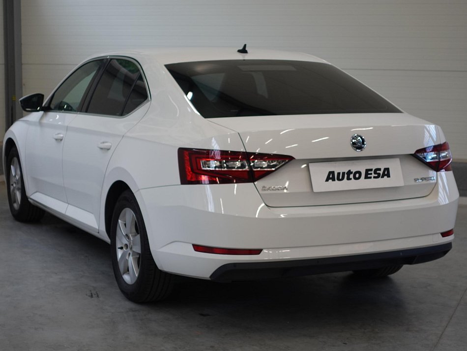 Škoda Superb III 2.0TDi Ambition