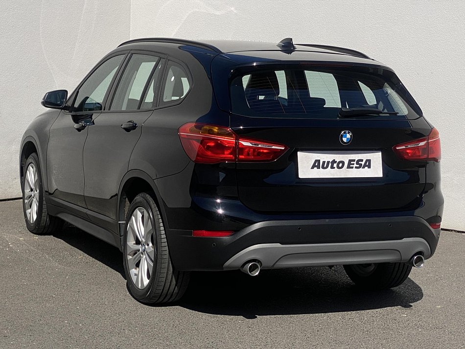 BMW X1 2.0 D  sDrive18d