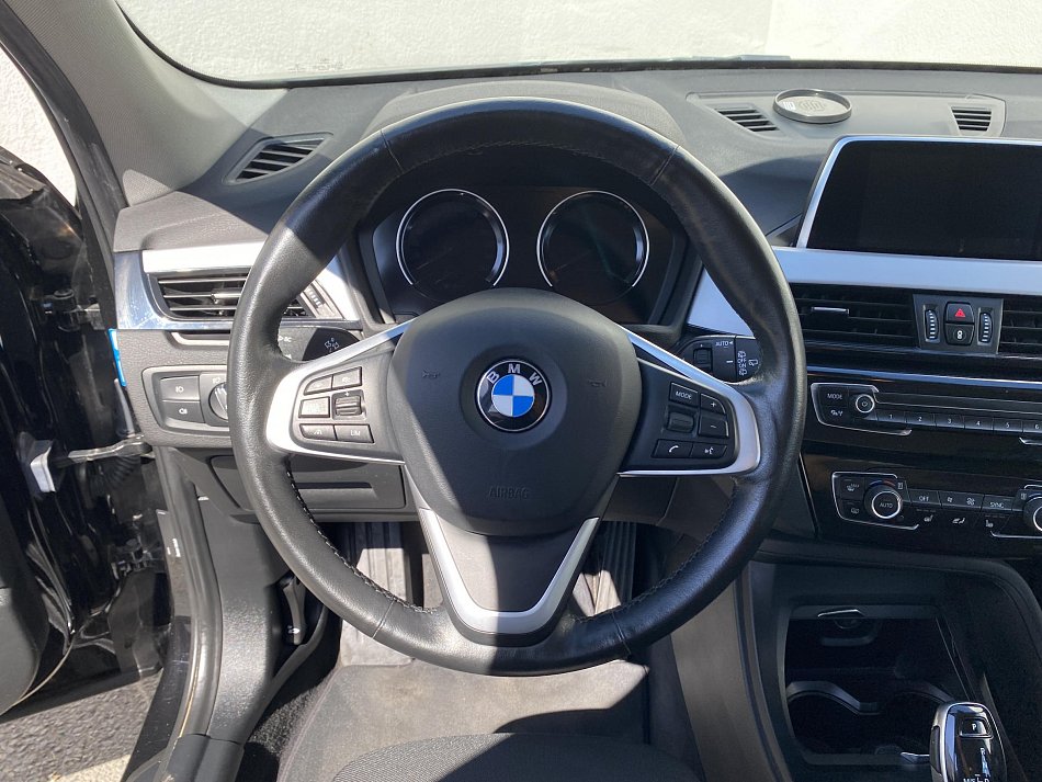 BMW X1 2.0 D  sDrive18d