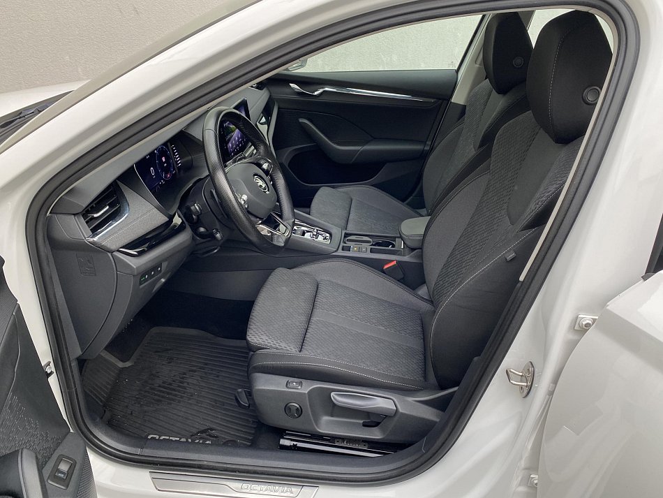 Škoda Octavia IV 2.0 TDi Style
