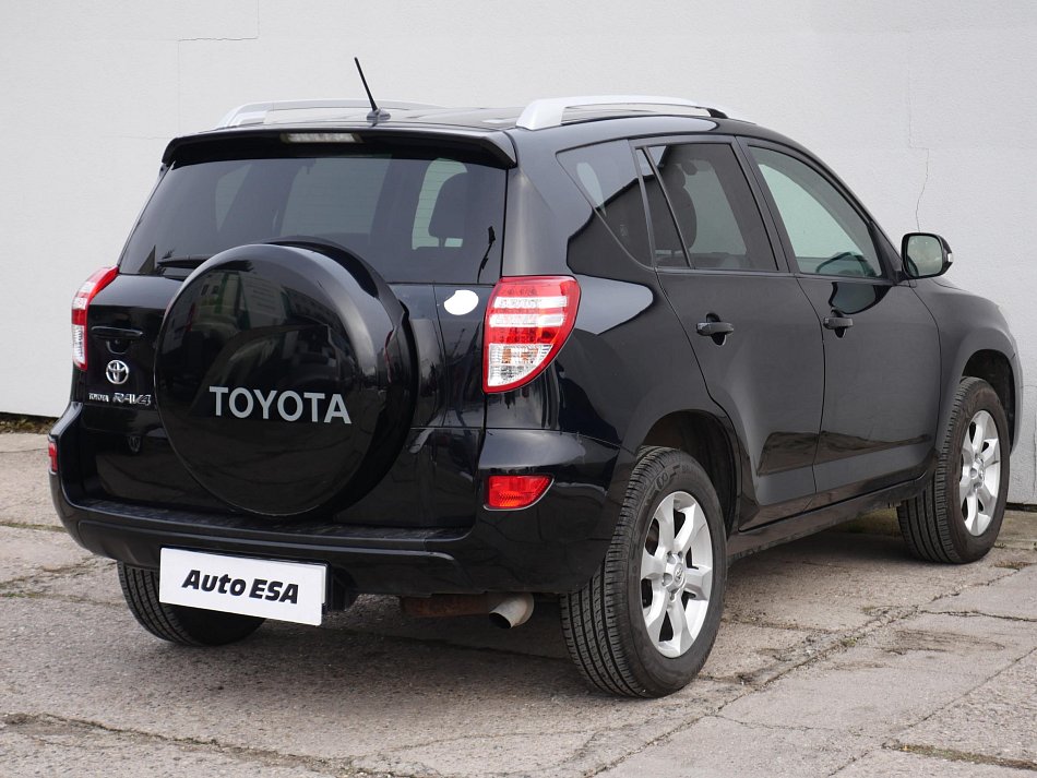 Toyota RAV4 2.2 D  4x4