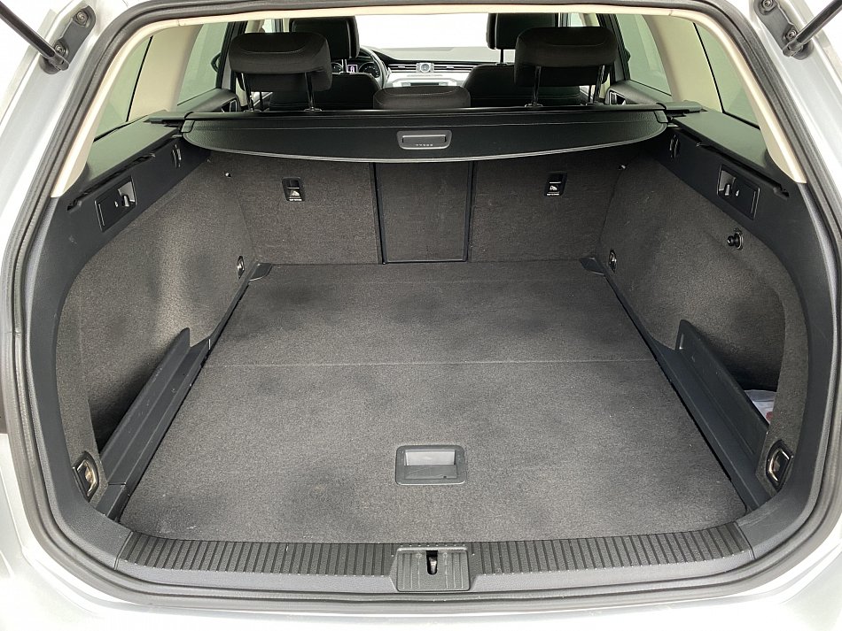 Volkswagen Passat 2.0 TDi Comfortline