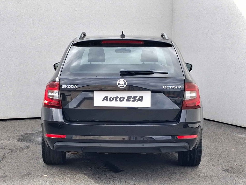 Škoda Octavia III 2.0 TDi Drive
