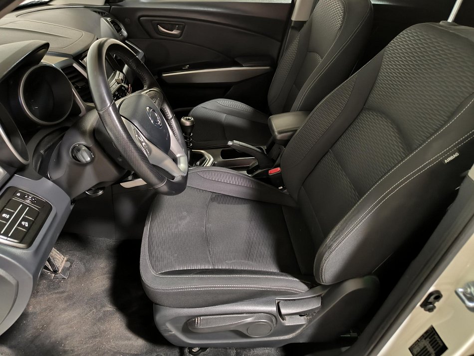 SsangYong Tivoli 1.6 e-XGi 
