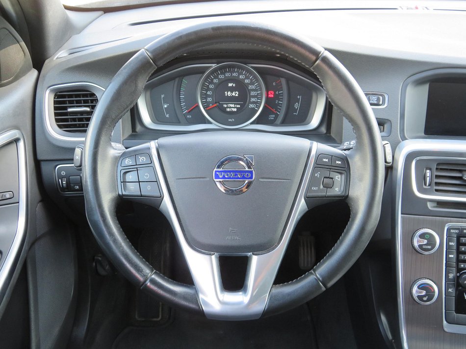 Volvo V60 2.0 D3 Momentum