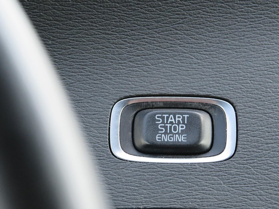 Volvo V60 2.0 D3 Momentum