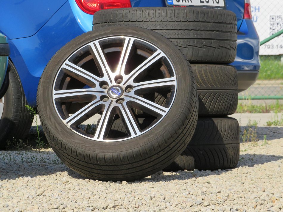 Volvo V60 2.0 D3 Momentum