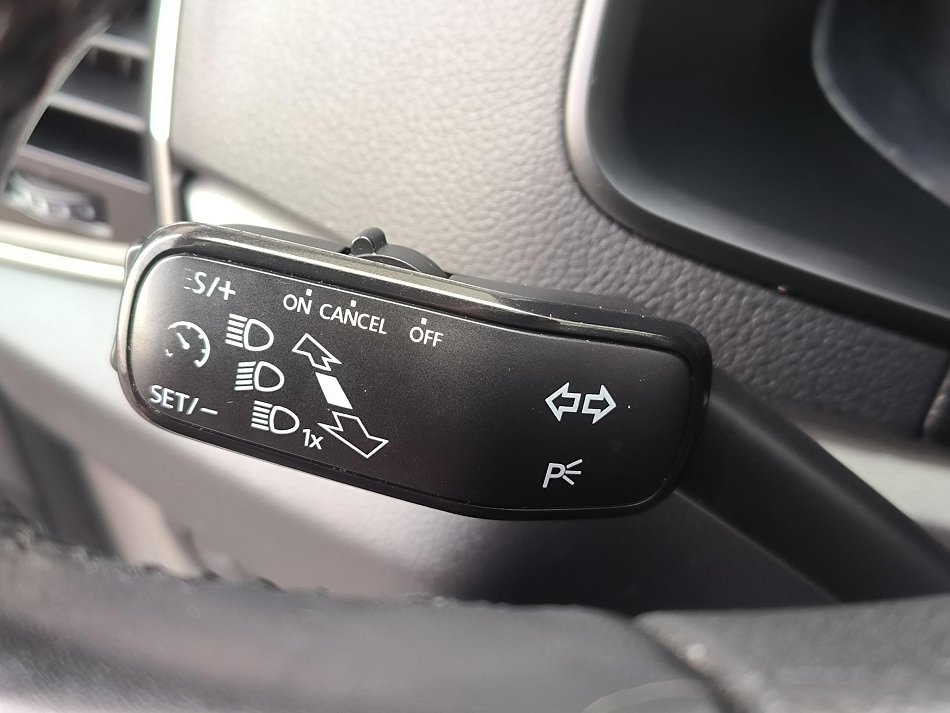 Škoda Karoq 2.0 TDi Ambition 4x4