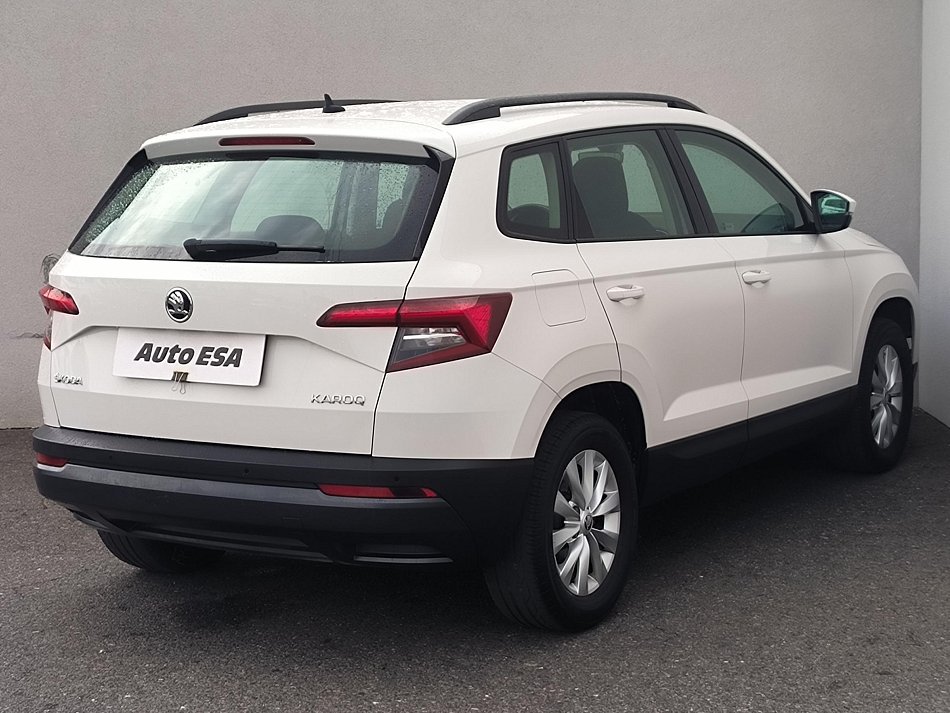 Škoda Karoq 2.0 TDi Ambition 4x4