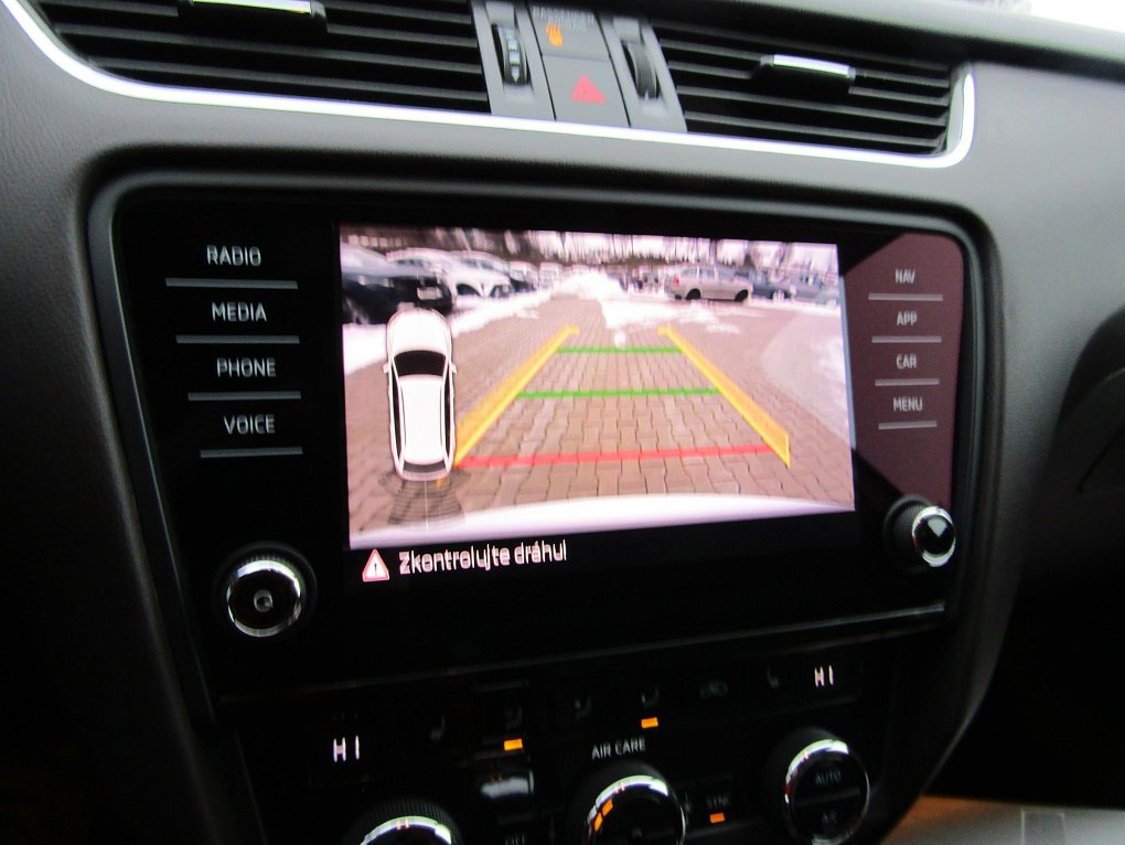 Škoda Octavia III 2.0 TDi L&K 4x4