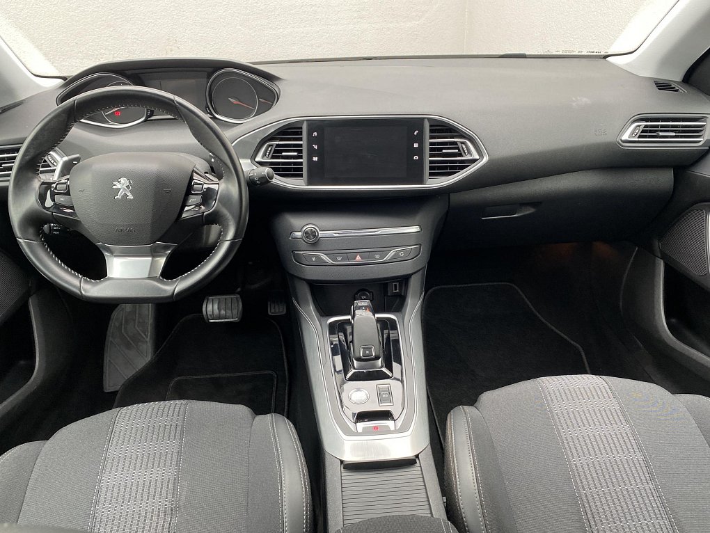Peugeot 308 1.2PT Allure