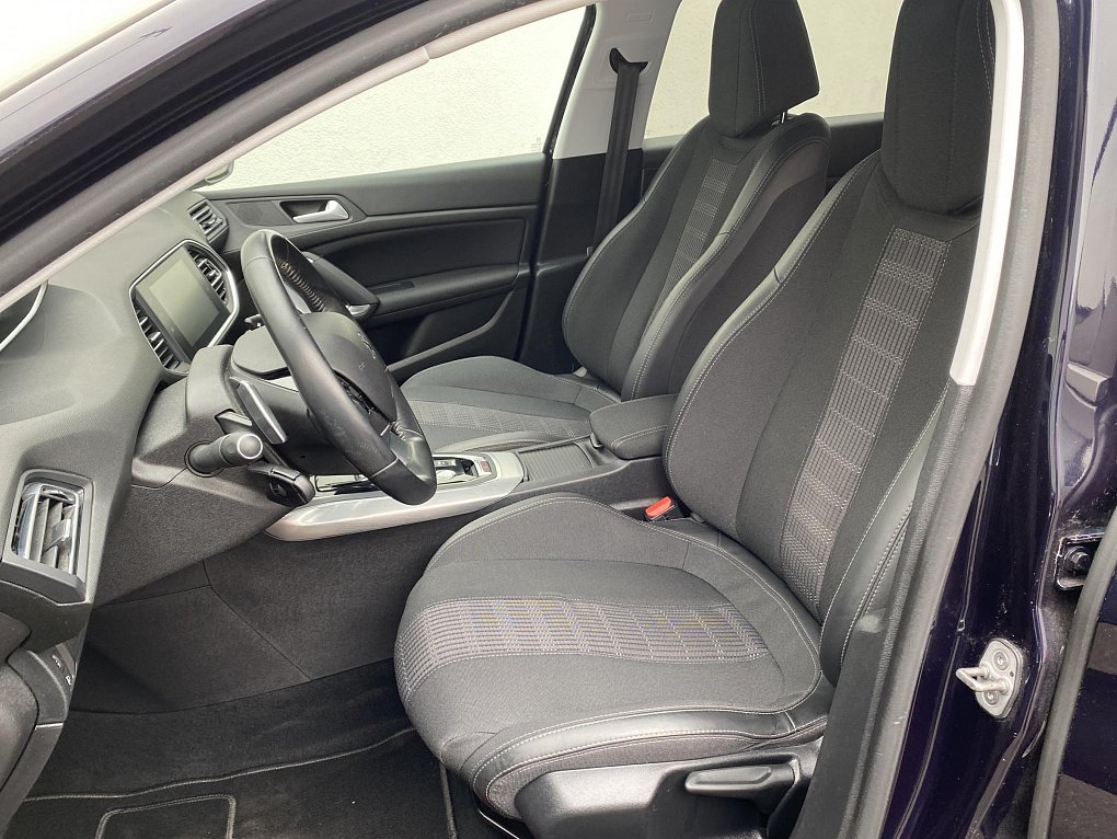 Peugeot 308 1.2PT Allure