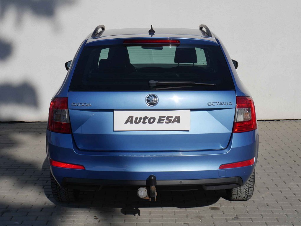 Škoda Octavia III 2.0TDi Ambition DSG