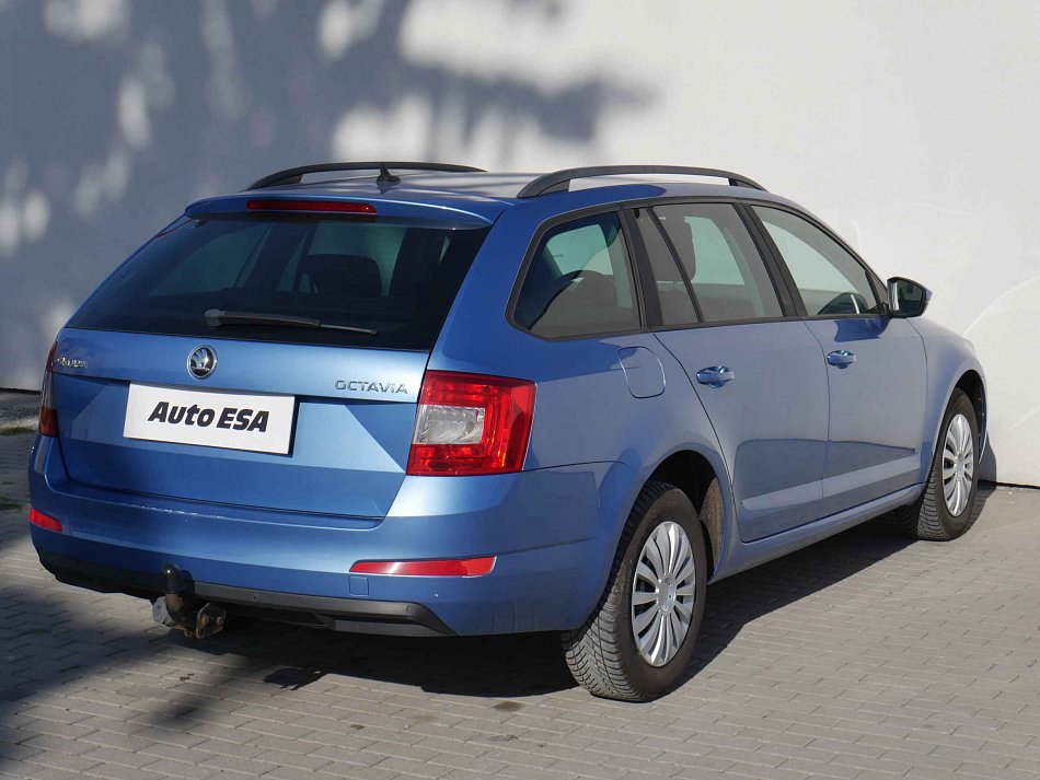 Škoda Octavia III 2.0TDi Ambition DSG