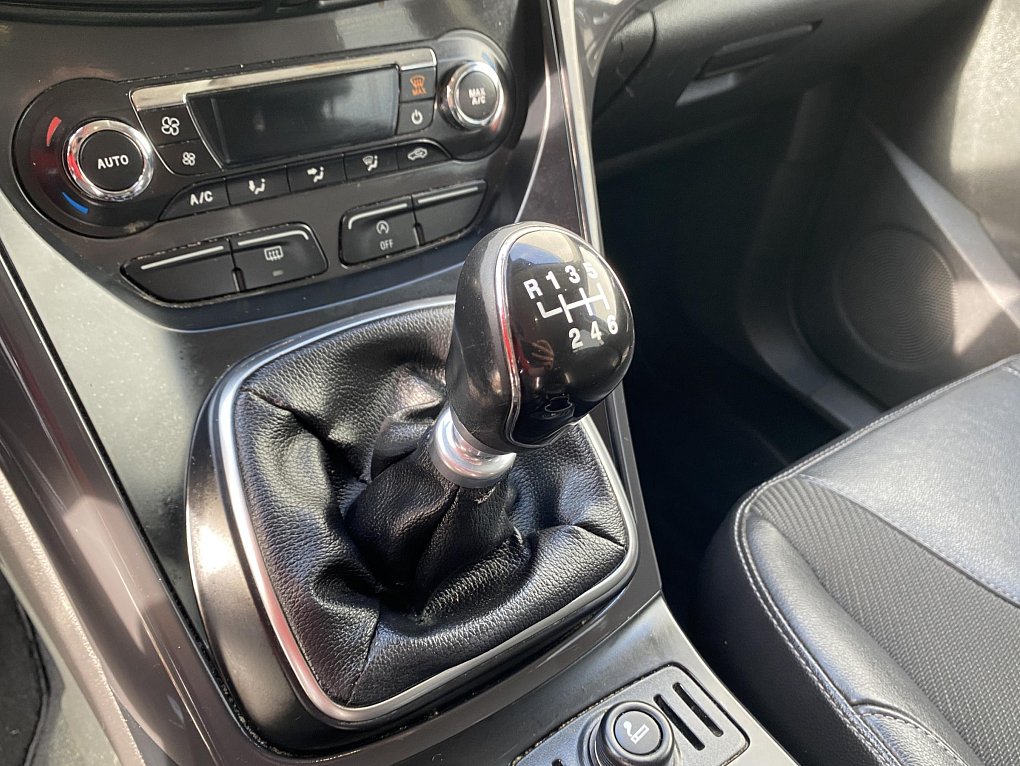 Ford Kuga 2.0 TDCi Titanium