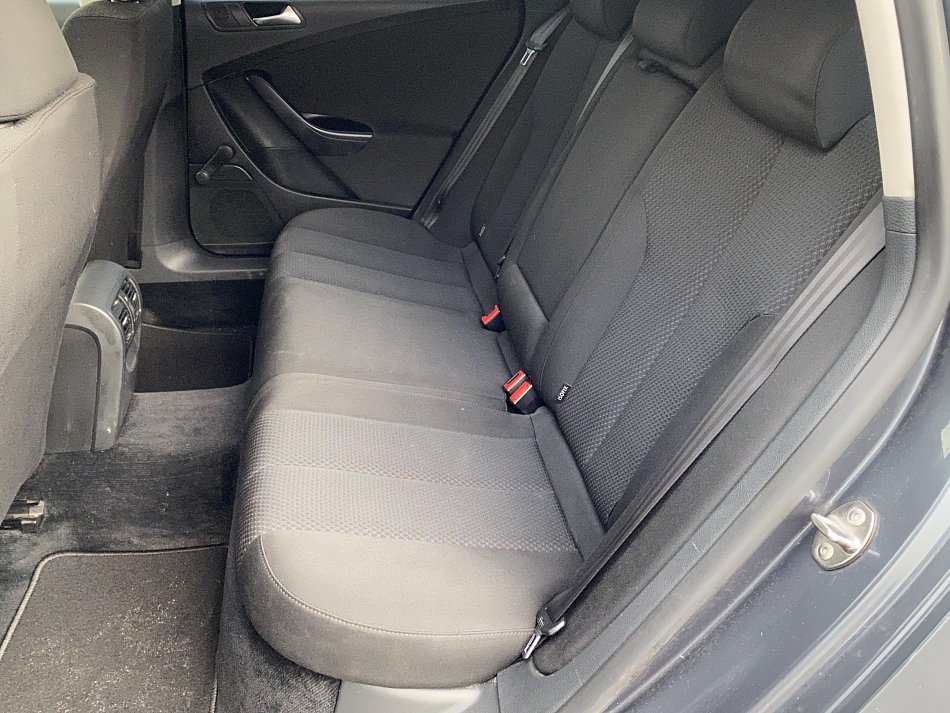 Volkswagen Passat 1.4 TSI 