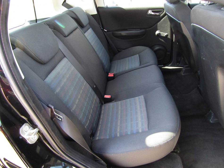 Mercedes-Benz Třída A 1.5i  150