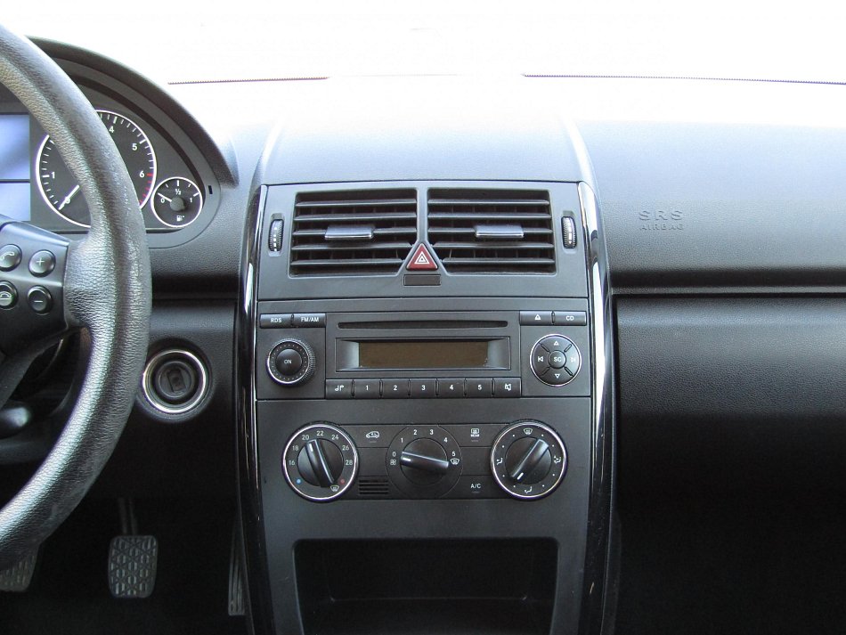 Mercedes-Benz Třída A 1.5i  150