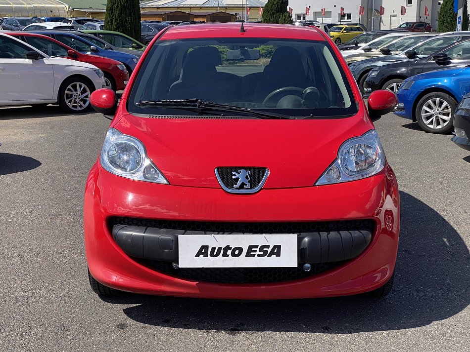 Peugeot 107 1.0i 