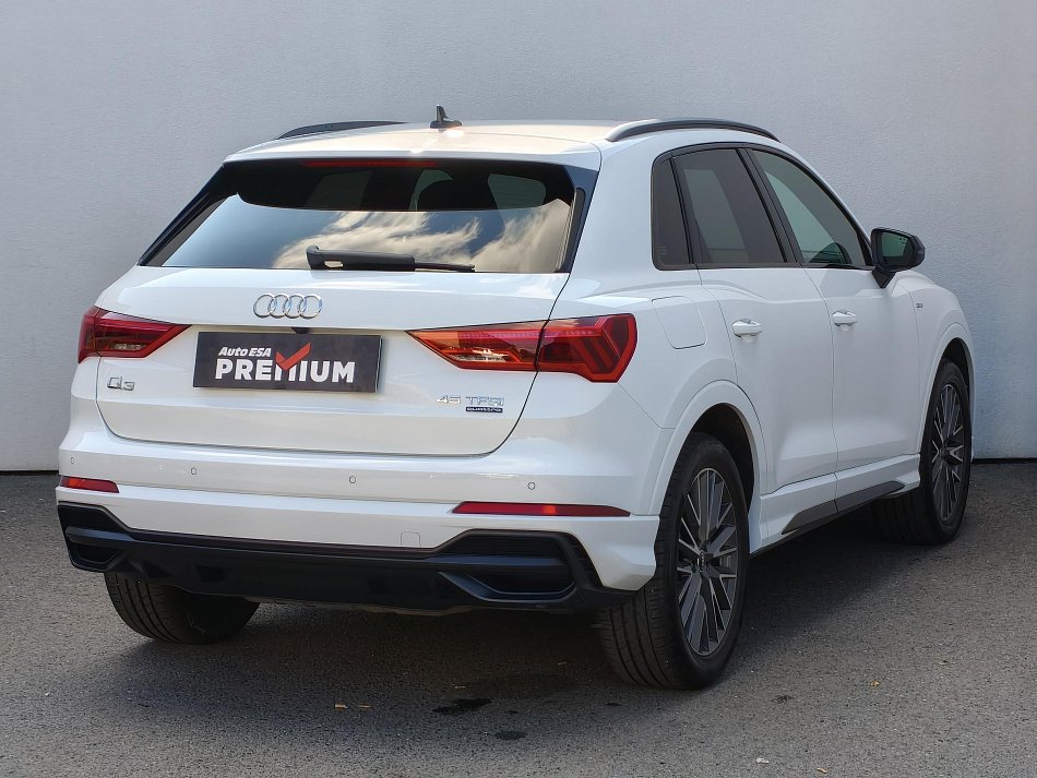 Audi Q3 2.0 TFSi  Quattro