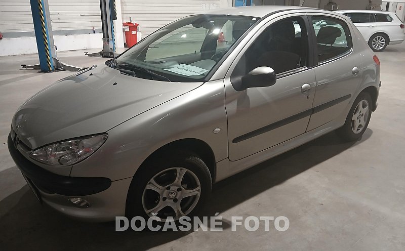 Peugeot 206 1.4i 
