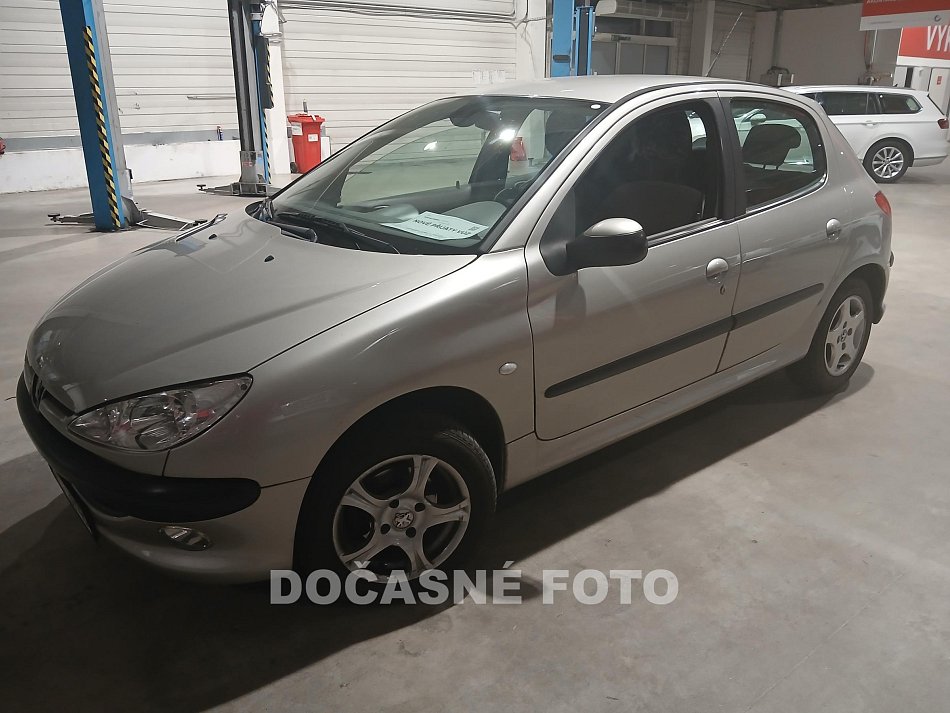 Peugeot 206 1.4i 