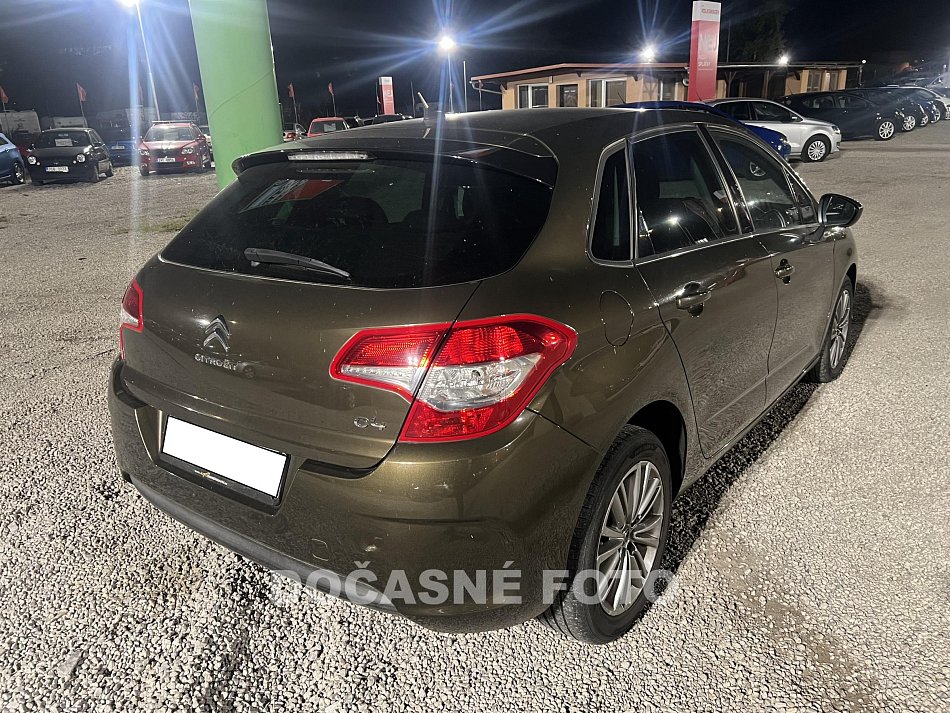 Citroën C4 1.6i 