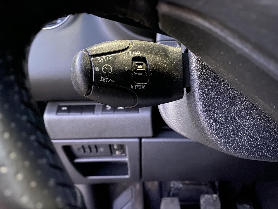 Peugeot 5008 2.0 HDi 