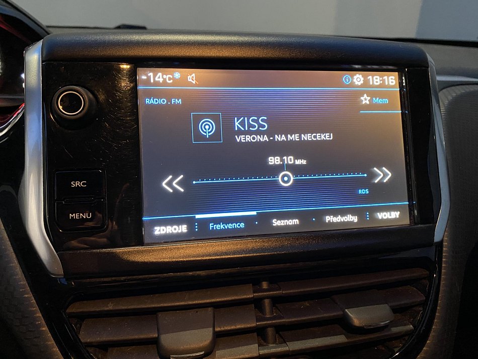 Peugeot 2008 1.2PT Style