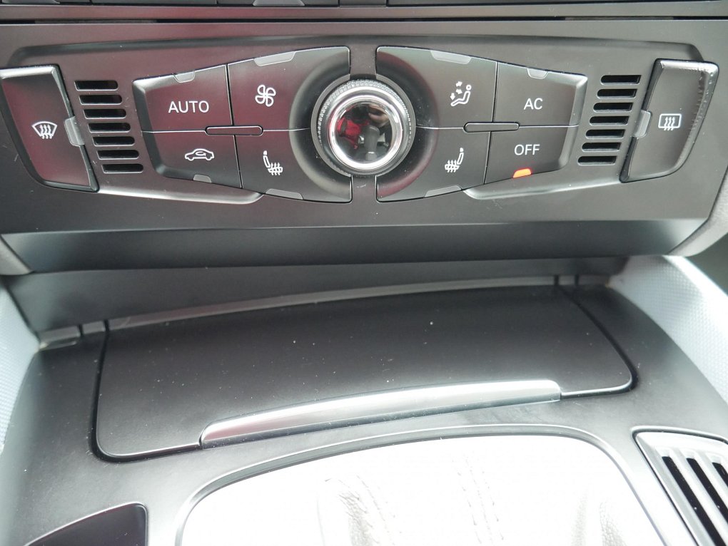 Audi Q5 2.0TDi  Quattro