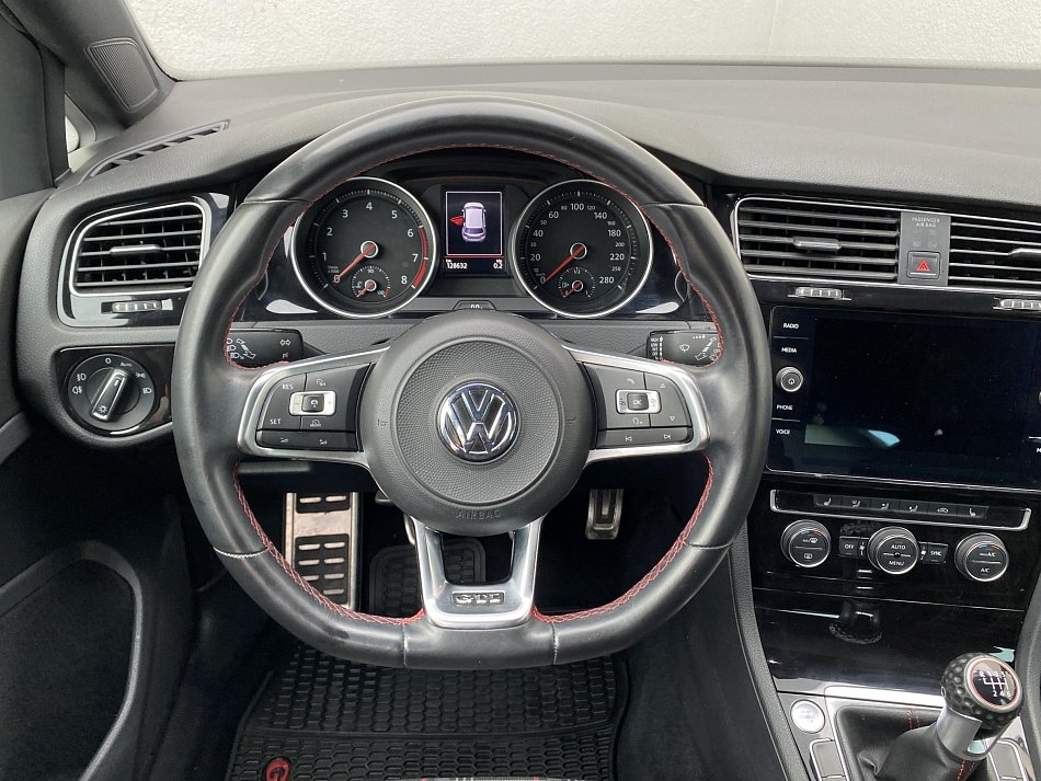 Volkswagen Golf 2.0 TSi GTi