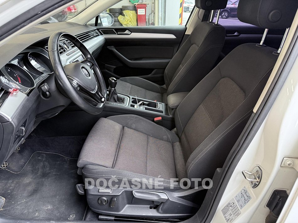 Volkswagen Passat 2.0TDi 