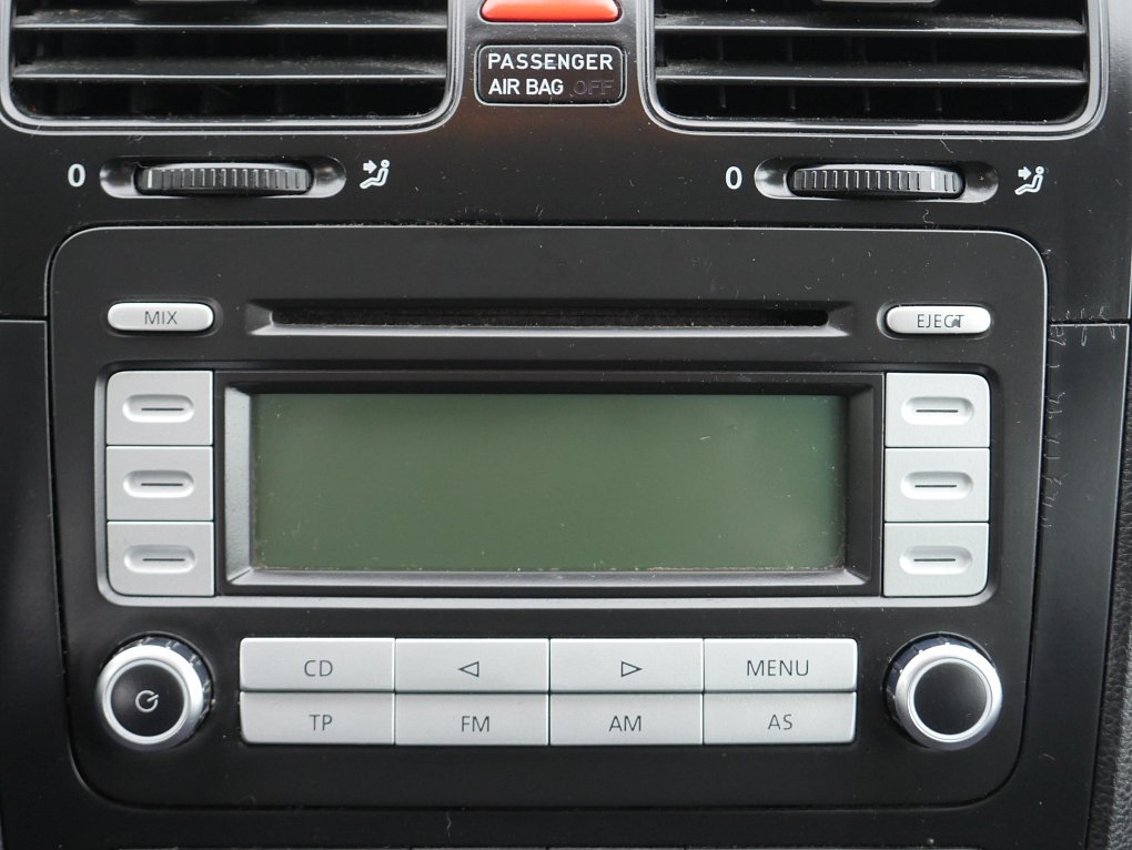 Volkswagen Golf 1.6 i 