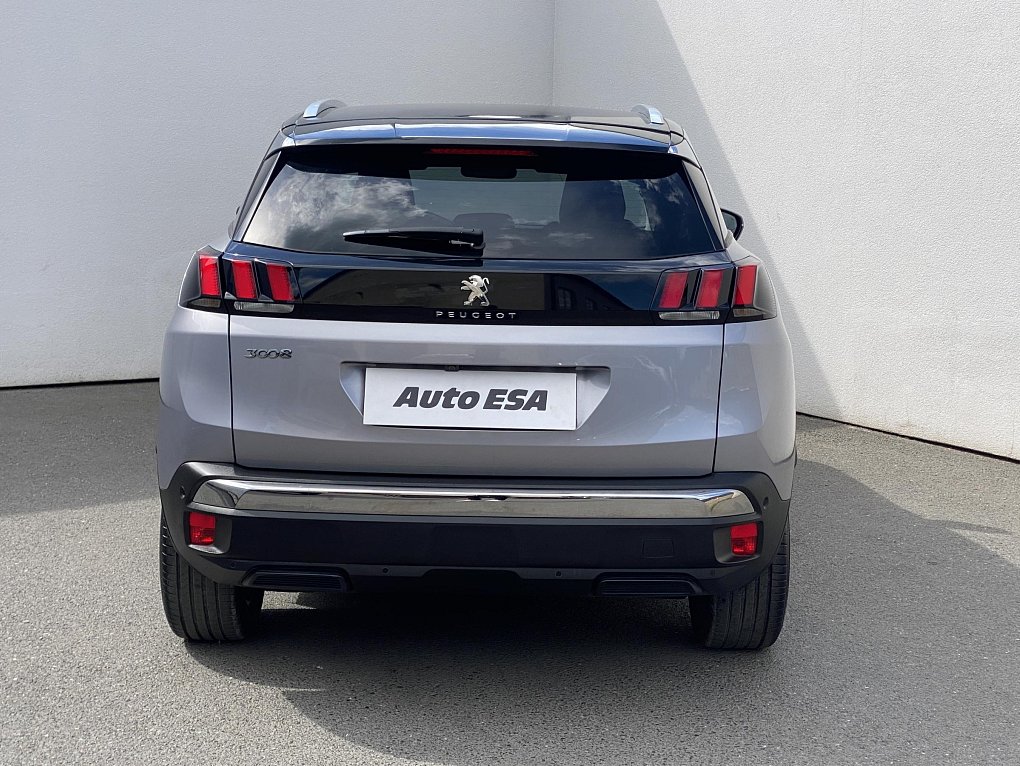 Peugeot 3008 1.2PT Allure
