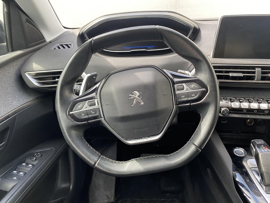 Peugeot 3008 1.2PT Allure
