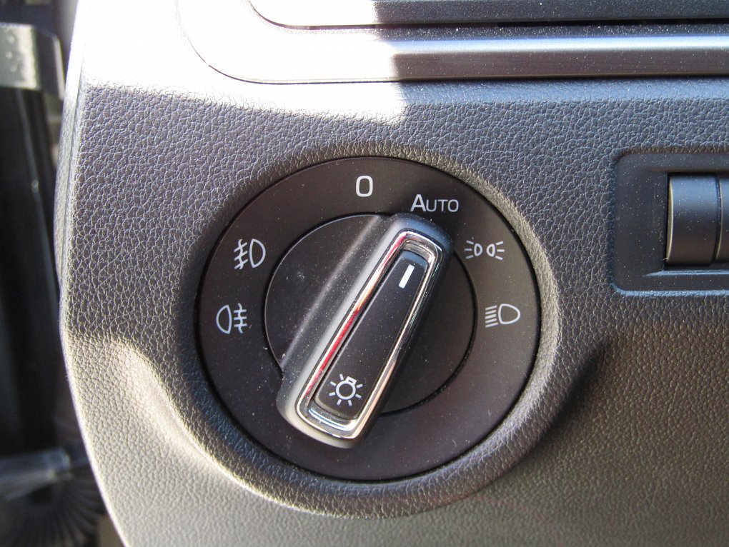 Škoda Rapid 1.6TDi Ambition