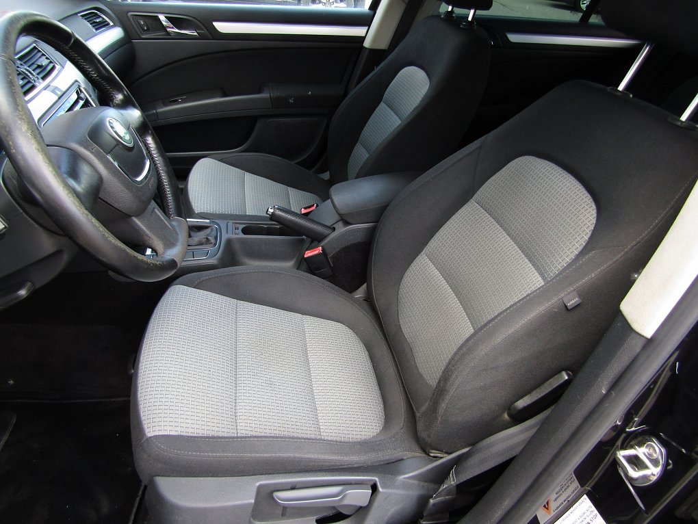 Škoda Superb II 1.6 TDi Ambition