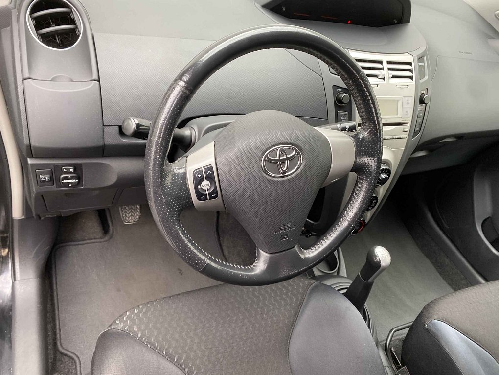 Toyota Yaris 1.8VVT-i 