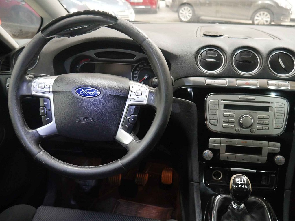 Ford S-MAX 2.0TDCi  7Míst