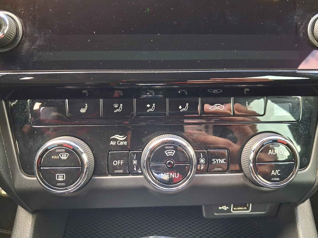 Škoda Octavia III 2.0 TSi RS245