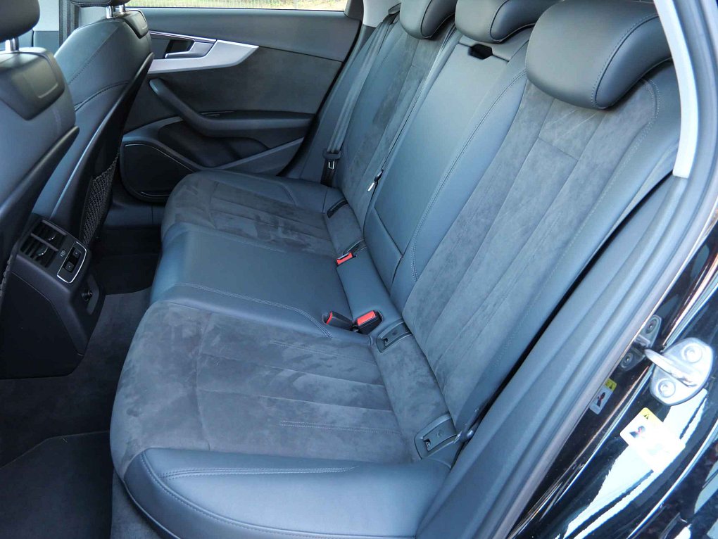 Audi A4 2.0 TDi  quattro