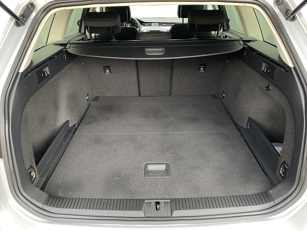 Volkswagen Passat 2.0 TDi Comfortline