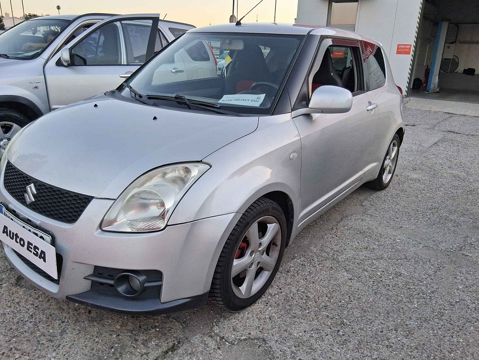 Suzuki Swift 1.6i 
