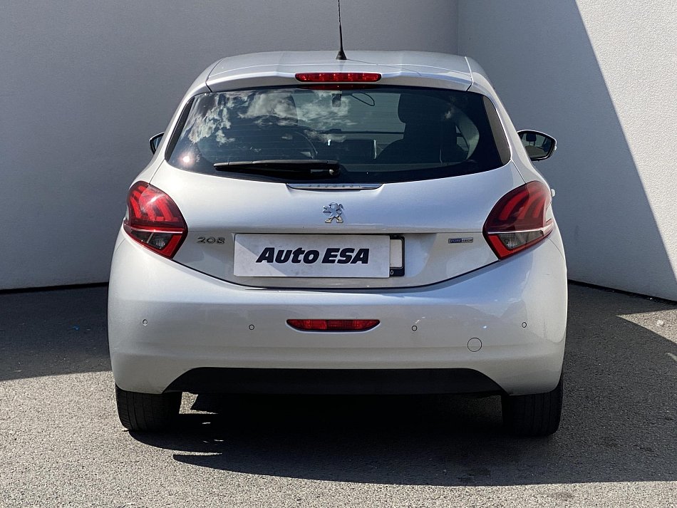 Peugeot 208 1.2 