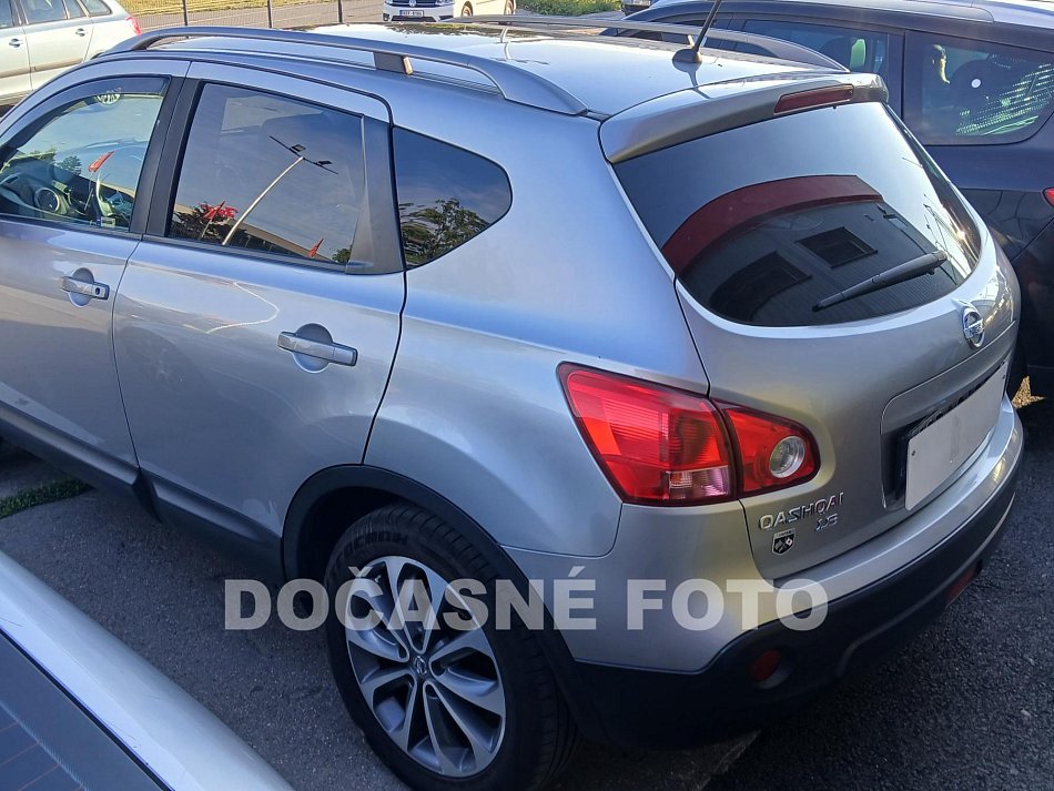 Nissan Qashqai 1.6 i 
