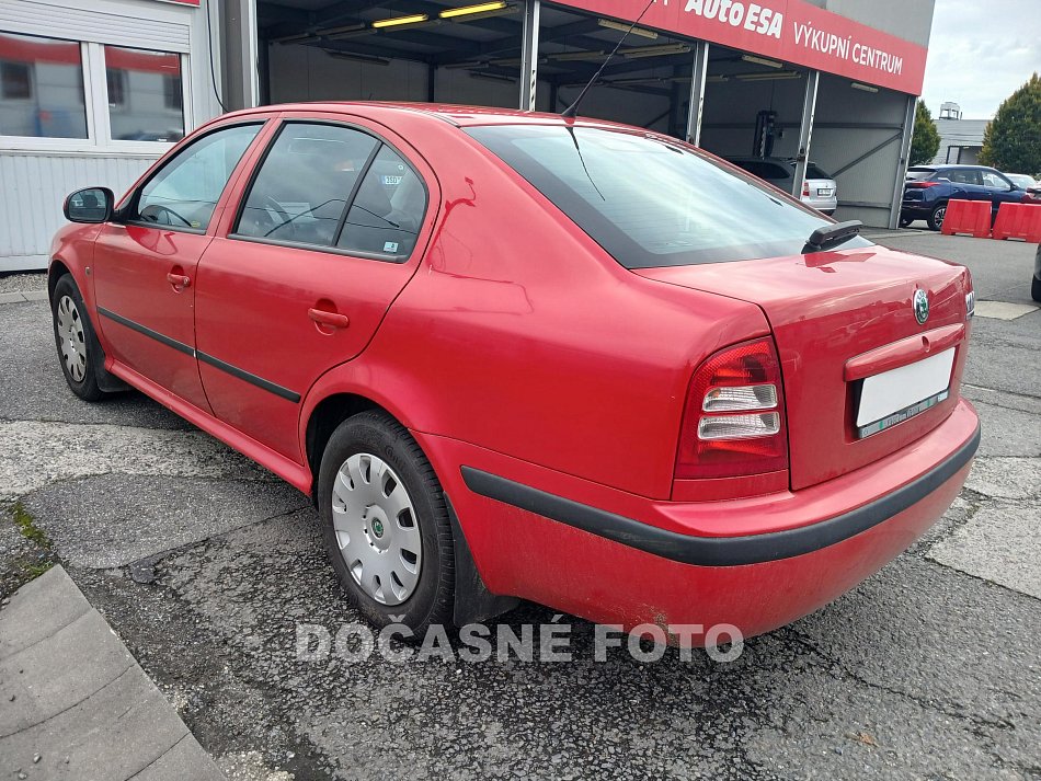 Škoda Octavia 1.6 i 