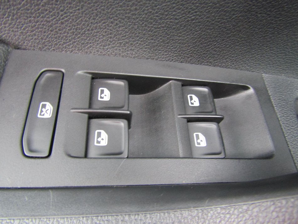 Škoda Octavia III 1.6 TDi Ambition Plus