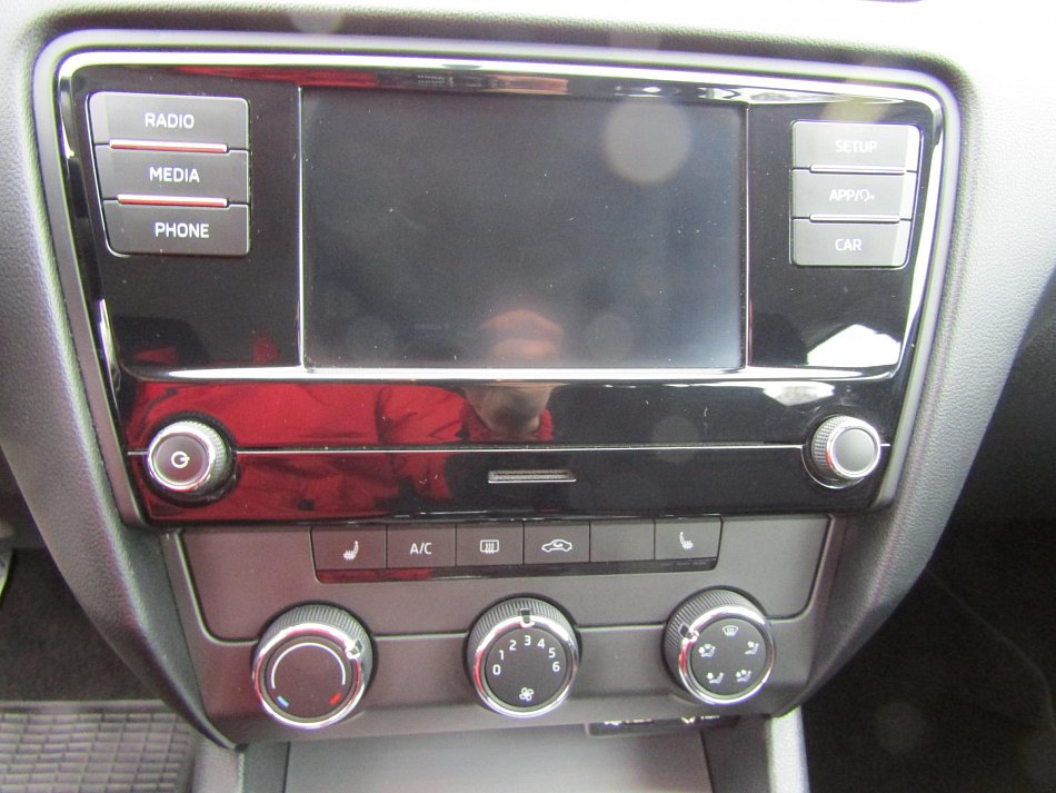 Škoda Octavia III 1.6 TDi Ambition Plus