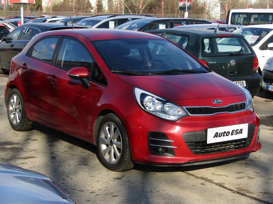 Kia Rio 1.4i 